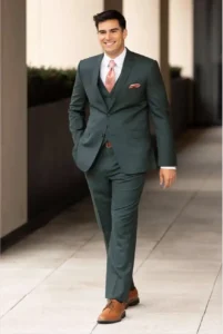 Professional Tailoring & Alterations Services in Oxnard